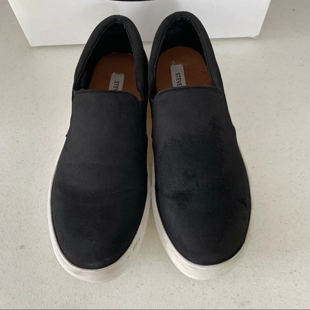Steve Madden Gills black suede slip on flats women’s size US 9 M - Picture 3 of 8